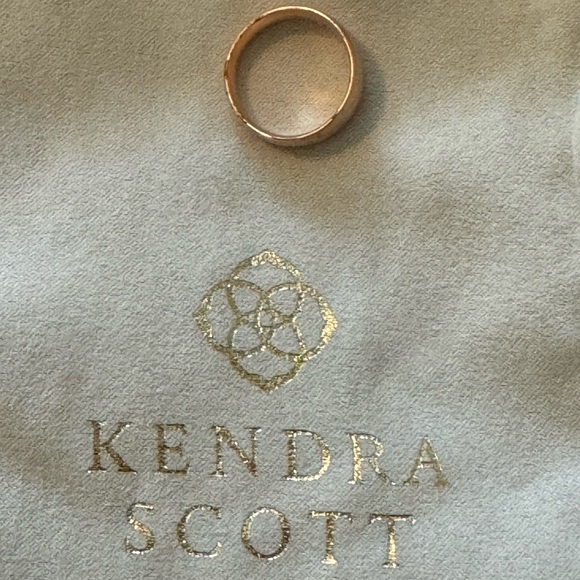 Ring - Picture 2 of 2